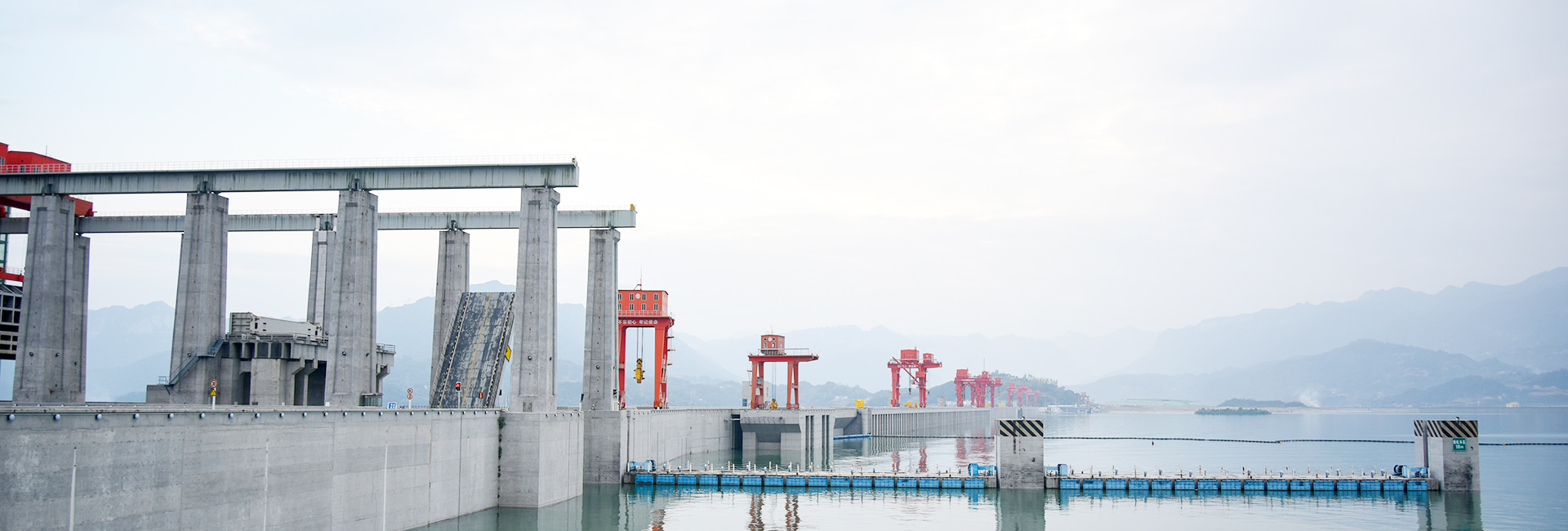 多乐够级游戏下载:2026阻燃电缆沟盖板厂家推荐铁路电缆沟盖板电力电联复合型扣槽式室外厂家优选指南！